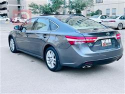 تويوتا أفالون